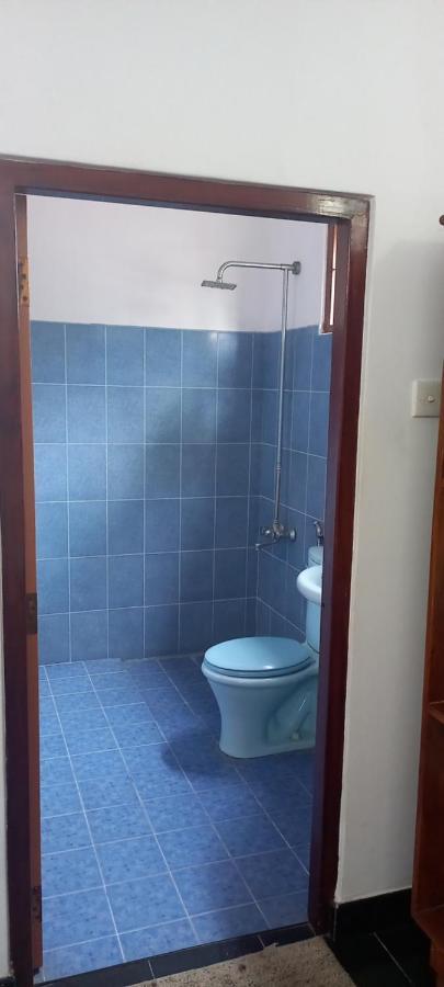 Ocean View Tourist Guest House At Negombo Beach Near The Airport Exteriör bild