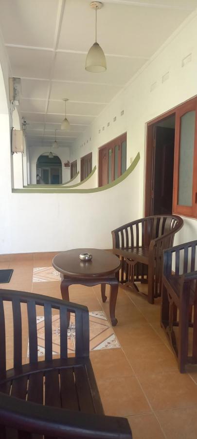 Ocean View Tourist Guest House At Negombo Beach Near The Airport Exteriör bild
