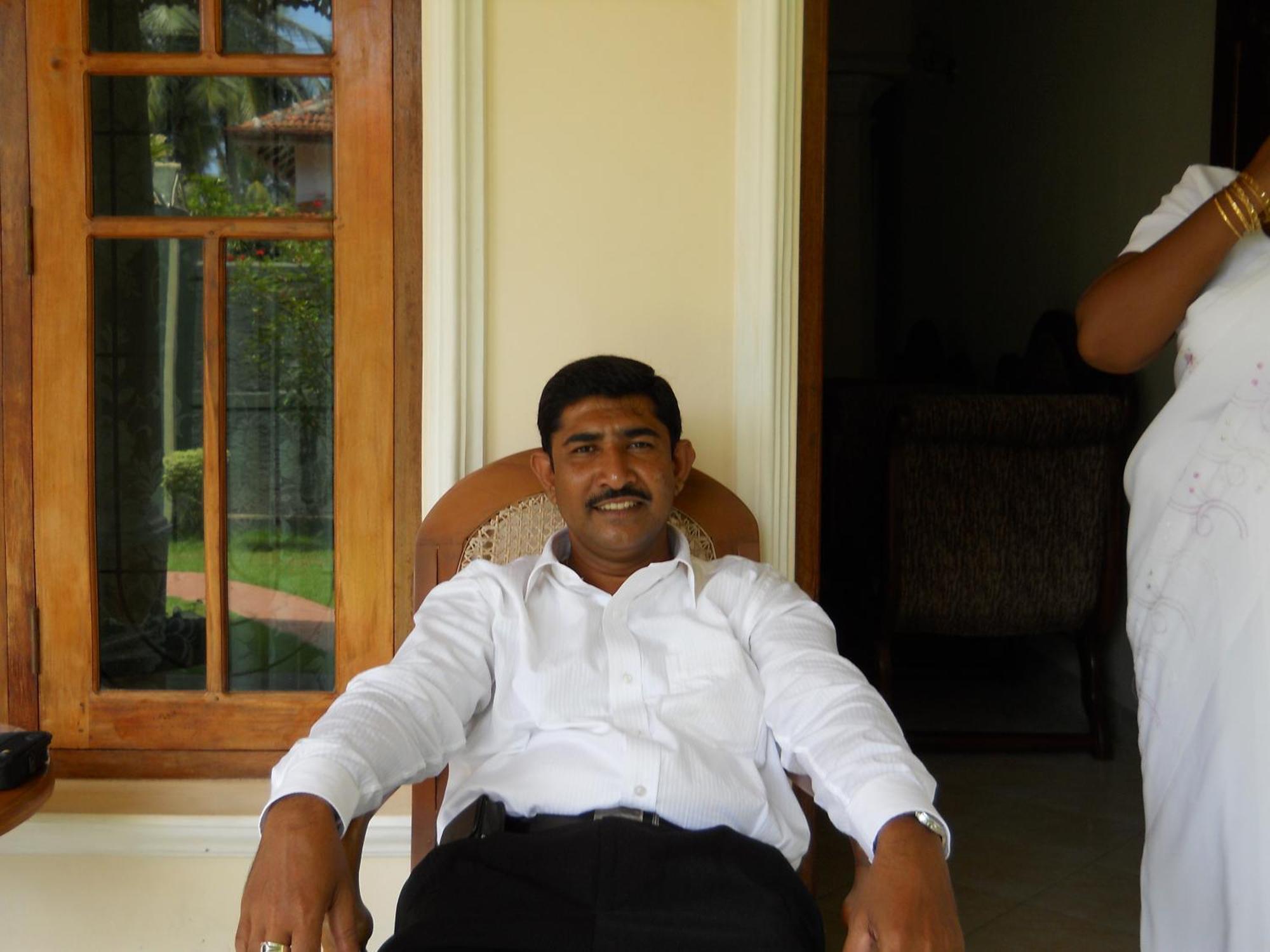 Ocean View Tourist Guest House At Negombo Beach Near The Airport Exteriör bild