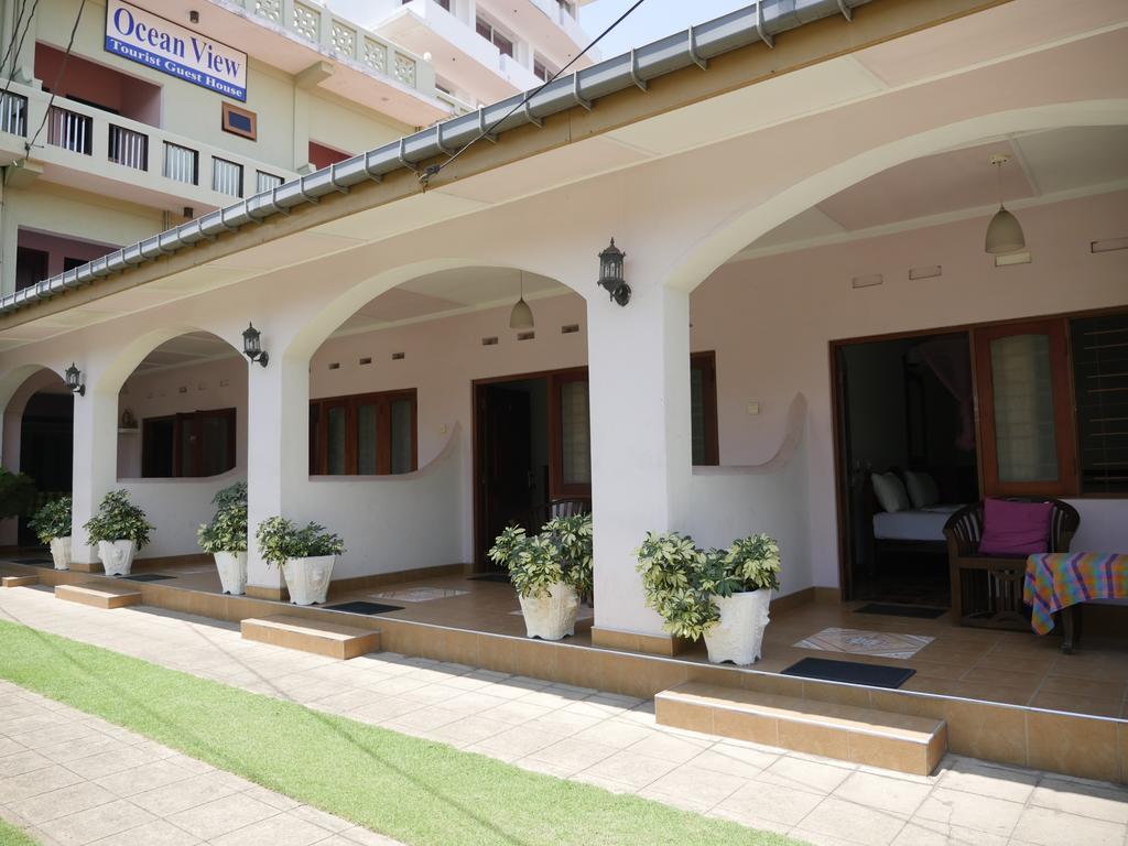 Ocean View Tourist Guest House At Negombo Beach Near The Airport Exteriör bild